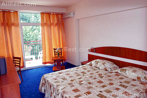 Luna Hotel 9
